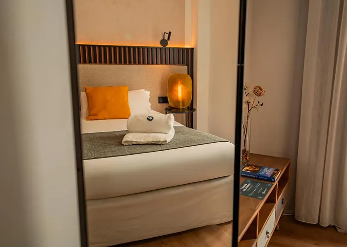 Isa Sevilla Suites